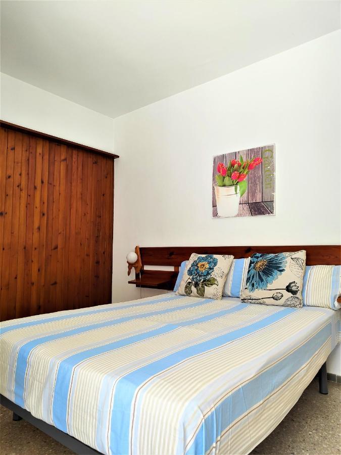 Apartamiento Mediterrani,Vistas Al Mar,Piscina! Villafortuny Bagian luar foto