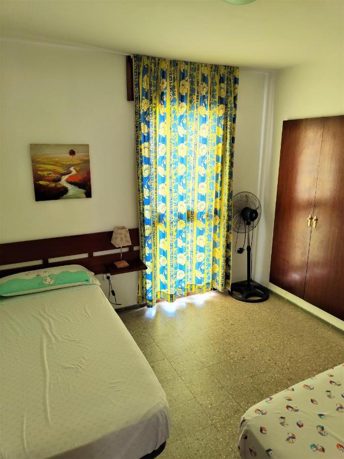 Apartamiento Mediterrani,Vistas Al Mar,Piscina! Villafortuny Bagian luar foto